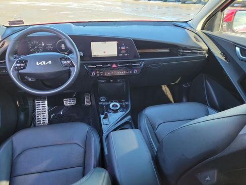Used 2024 Kia Niro Wave w/ Wave Preserve Package image 18