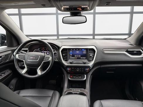 Used 2022 GMC Acadia SLT w/ Preferred Package AWD/4WD image 17
