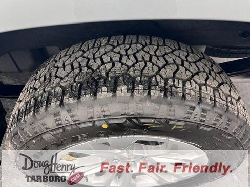 New 2026 Chevrolet Silverado 1500 LTZ w/ Z71 Off-Road Package AWD/4WD image 22