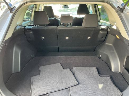 Used 2021 Toyota RAV4 LE w/ Carpet Mat Package (TMS) FWD image 17