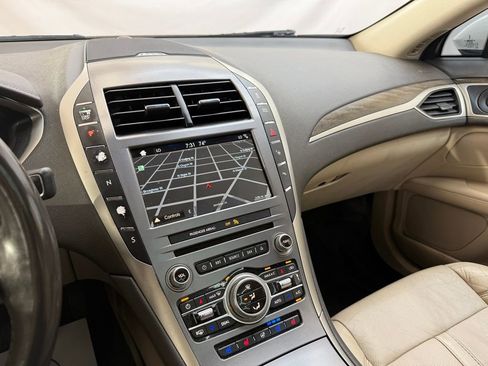 Used 2017 Lincoln MKZ Reserve w/ Technology Package image 14