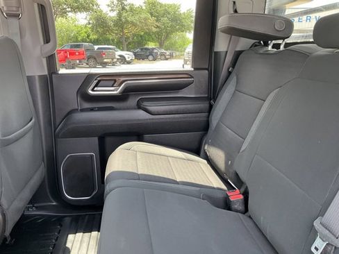 Used 2024 Chevrolet Silverado 2500 LT w/ Convenience Package AWD/4WD image 11