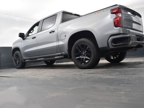 Used 2024 Chevrolet Silverado 1500 Custom image 21