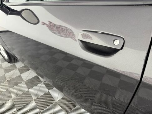 Used 2021 Dodge Challenger SXT image 24