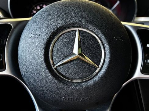 Used 2019 Mercedes-Benz C 300 4MATIC Sedan w/ Premium Package image 18