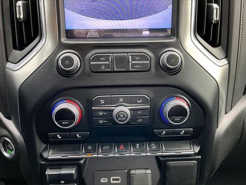 Used 2021 Chevrolet Silverado 1500 RST image 16