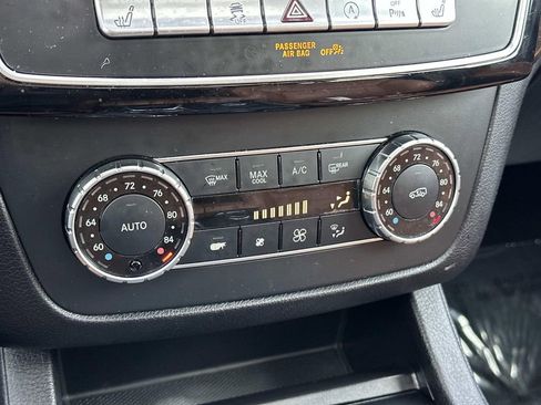 Used 2017 Mercedes-Benz GLS 450 4MATIC image 14