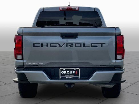 Used 2023 Chevrolet Colorado LT AWD/4WD image 5