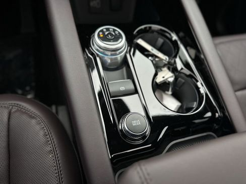 New 2026 Ford Explorer Platinum image 50