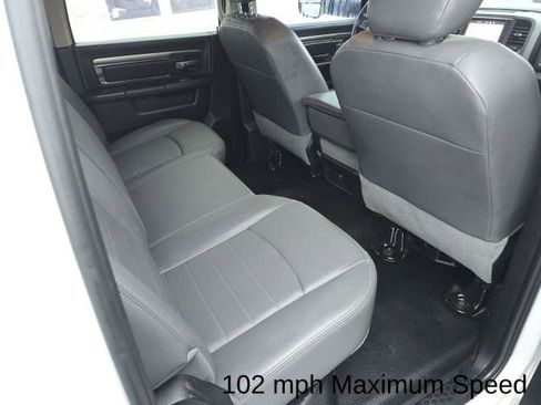 Used 2018 RAM 3500 Tradesman w/ Chrome Appearance Group image 27