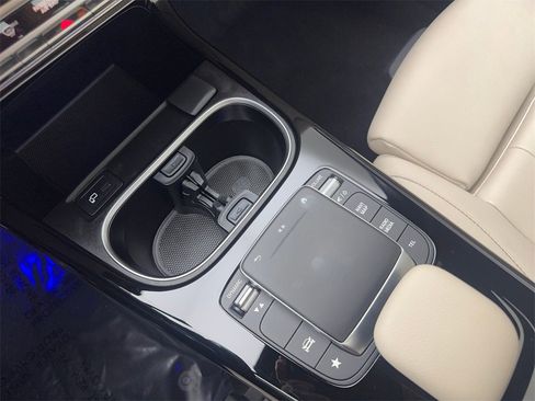 Used 2022 Mercedes-Benz CLA 250 CLA 250 image 65