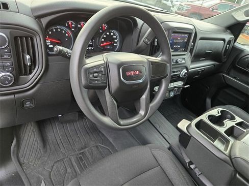 Used 2024 GMC Sierra 1500 Pro w/ Pro Value Package image 10