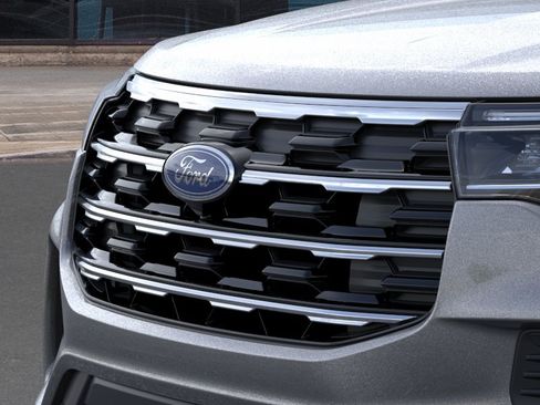 New 2026 Ford Explorer Active AWD/4WD image 17