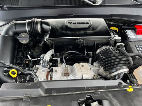 Used 2025 Jeep Compass Trailhawk w/ Trailer Tow Group image 32