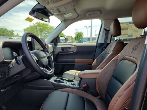 New 2026 Ford Bronco Sport Outer Banks AWD/4WD image 18