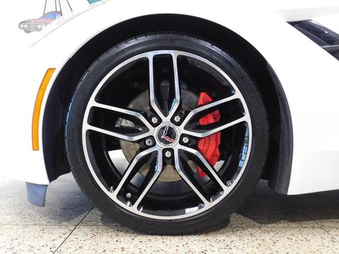 Used 2016 Chevrolet Corvette Stingray Convertible w/ 3LT Preferred Equipment Group RWD image 29