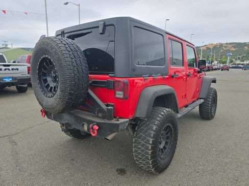 Used 2018 Jeep Wrangler Unlimited Sport S AWD/4WD image 17
