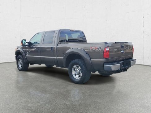 Used 2015 Ford F250 XLT w/ FX4 Off-Road Package image 5