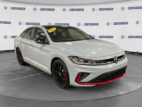 Used 2026 Volkswagen Jetta GLI Autobahn FWD image 7
