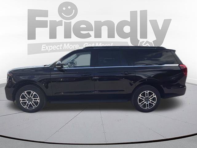 Used 2026 Ford Expedition Max Active AWD/4WD image 3
