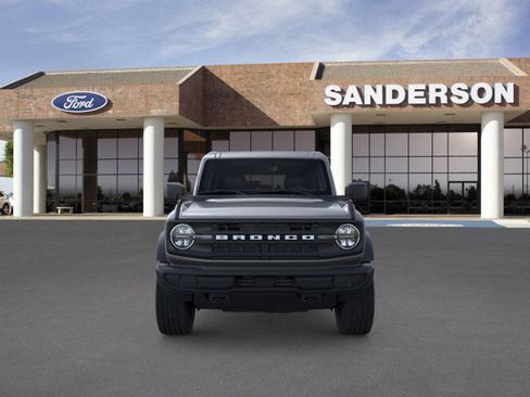 New 2025 Ford Bronco 4-Door image 6