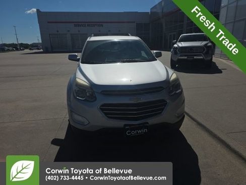 Used 2016 Chevrolet Equinox LT w/ Convenience Package FWD image 2