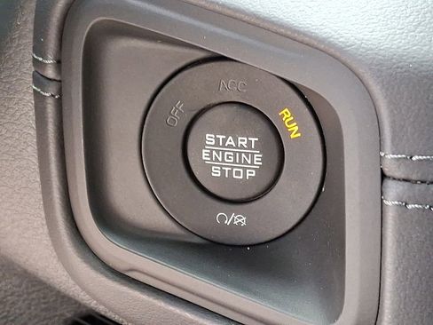 New 2026 Jeep Gladiator Mojave AWD/4WD image 16