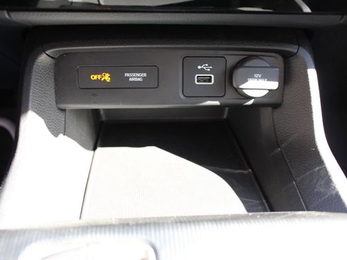 Used 2022 Honda Civic EX image 24