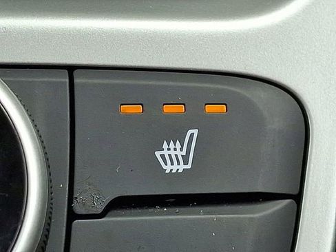 Certified 2026 Hyundai Venue SEL FWD image 24