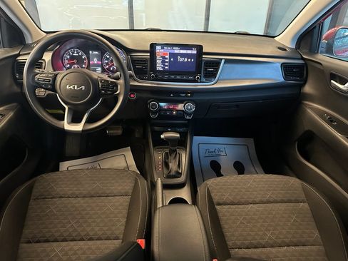 Used 2022 Kia Rio S w/ Technology Package FWD image 9