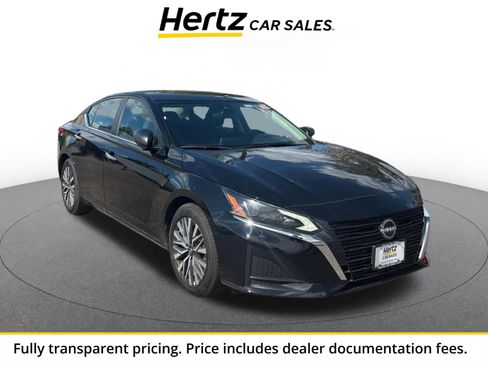 Used 2025 Nissan Altima 2.5 SV FWD image 1