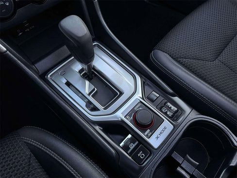 Used 2020 Subaru Forester Premium image 31