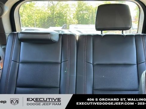 Used 2025 Dodge Durango R/T AWD/4WD image 28