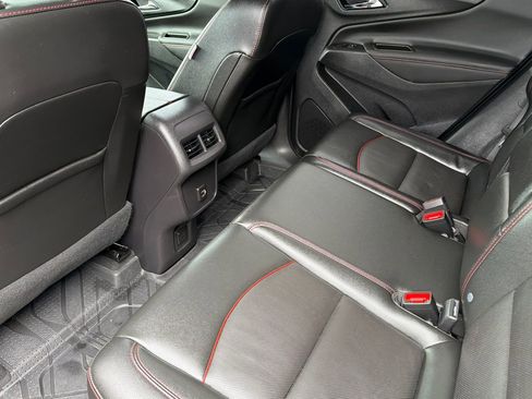 Used 2024 Chevrolet Equinox RS w/ RS Leather Package image 11