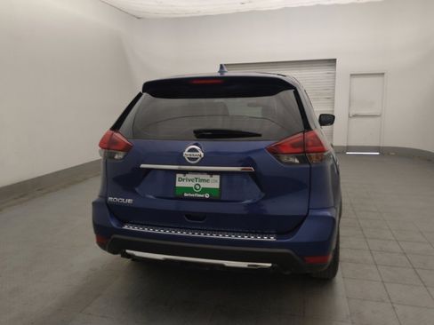 Used 2020 Nissan Rogue S FWD image 7