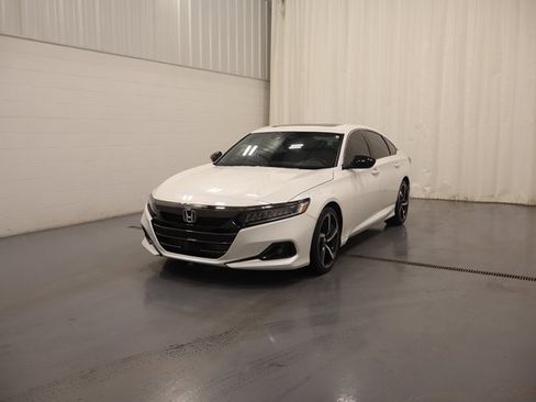 Used 2021 Honda Accord Sport image 5