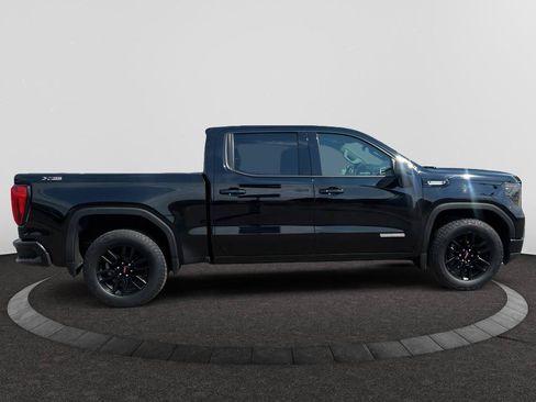 Used 2023 GMC Sierra 1500 Elevation w/ Preferred Package AWD/4WD image 5
