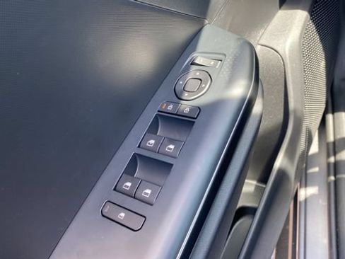 New 2026 Kia K4 FWD image 23