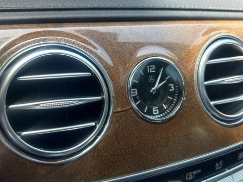 Used 2015 Mercedes-Benz S 550 4MATIC Sedan image 9