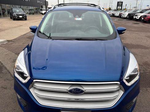 Used 2017 Ford Escape Titanium w/ Equipment Group 301A AWD/4WD image 2