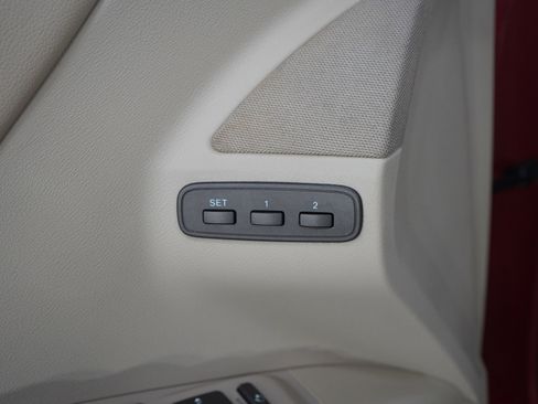 Used 2010 Hyundai Azera Limited image 20