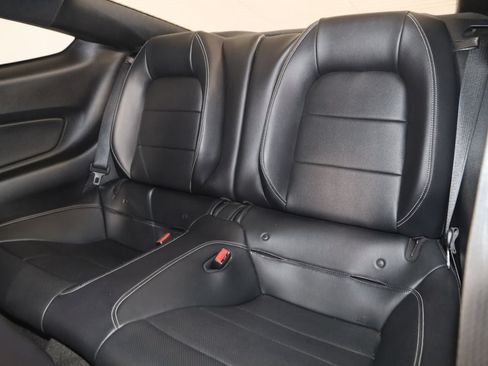 Used 2015 Ford Mustang GT Premium RWD image 49