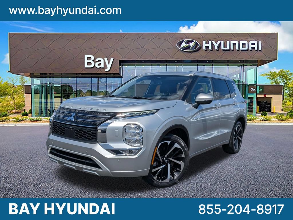 Used 2023 Mitsubishi Outlander SEL AWD/4WD image 1