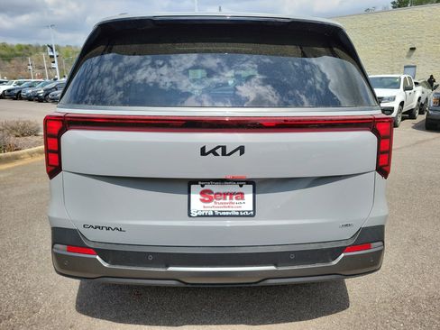New 2026 Kia Carnival SX FWD image 26