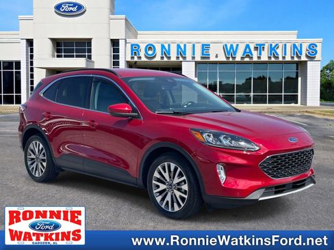 Used 2022 Ford Escape Titanium FWD image 1