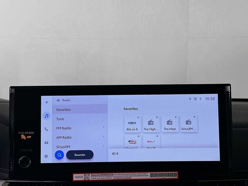 New 2025 Toyota Sienna Limited image 9