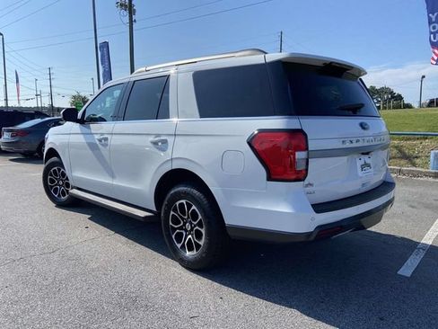 Certified 2024 Ford Expedition XLT AWD/4WD image 4