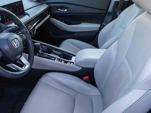 Used 2024 Honda Accord Touring image 20