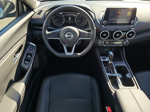 Certified 2025 Nissan Sentra SR w/ SR Premium Package FWD image 13