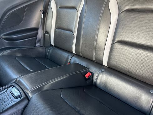 Used 2016 Chevrolet Camaro LT RWD image 14